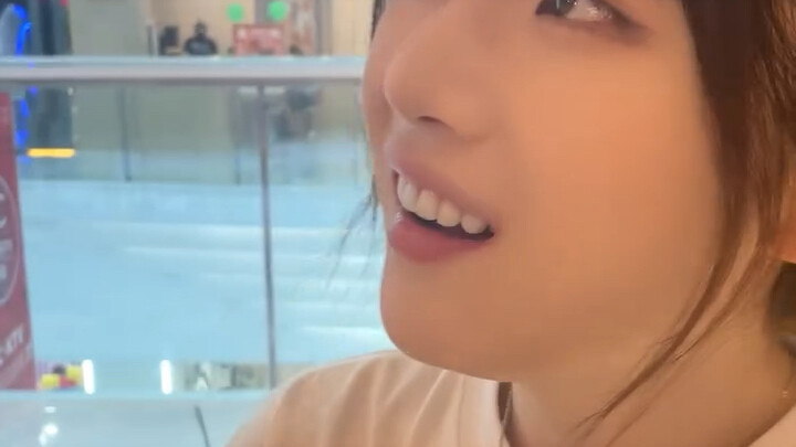 Of course I love you, baby~