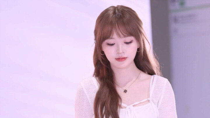 Menangis, lebih dekat lagi