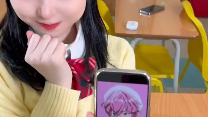 【ترجمة صينية】بانبي، كيف ظهرت هنا يا إلهي (فرقة QWER النسائية)