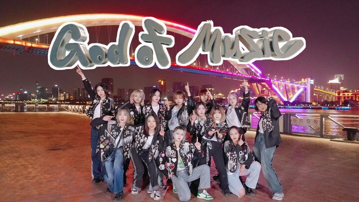 เป็นเวอร์ชันเต็ม 13 คน! | แม้แต่ท้ายมิวสิกวิดีโอก็ยังคัฟเวอร์ได้อย่างสมบูรณ์แบบ | เทพแห่งดนตรีเบาๆ ก