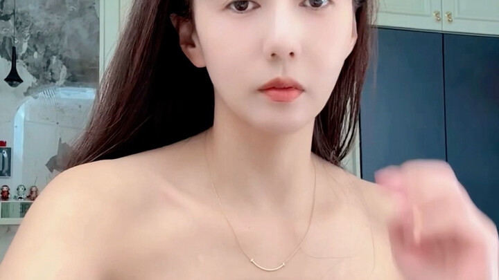 Piala Dunia kembali hadir, tapi kali ini nggak bisa nonton sambil makan sate lagi deh!