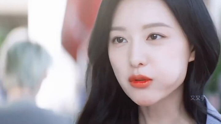 "Apakah kamu akan menangis untukku saat aku meninggal?"