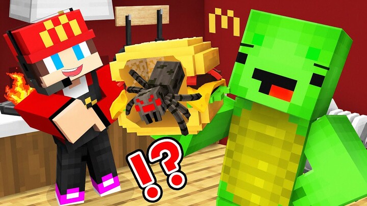 JJ Became a MCDONALDS WORKER to PRANK Mikey in Minecraft (Maizen)