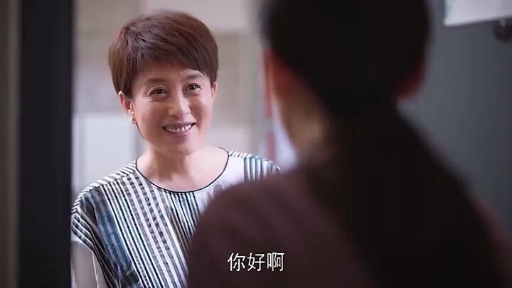 I’ve seen people poaching employees before, but I’ve never seen anyone go all the way to the floor a