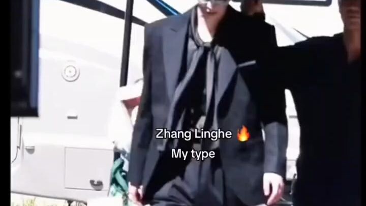 .....เจียเจี่ยคิดดีไม่ได้เลย ท่านโหว 😍🤭😝#ล่าหยก