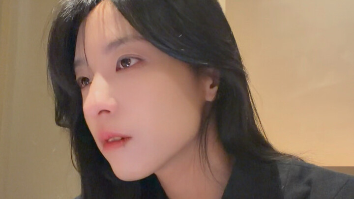 If words can’t say it, let the camera capture it.