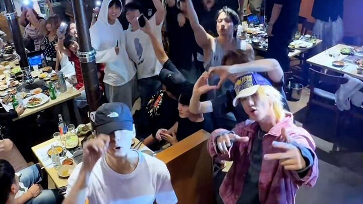 Saat makan bersama SEVENTEEN, mereka langsung membuatnya—Tantangan tari V8 “singasong” 260629