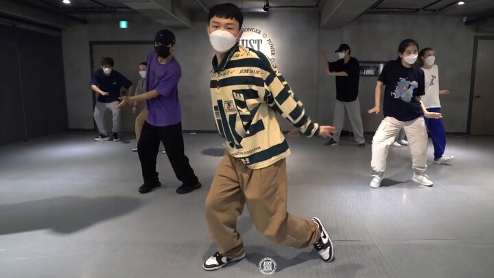 【Popping】Koreografi terbaru Dokyun, "Stronger" milik Kanye West