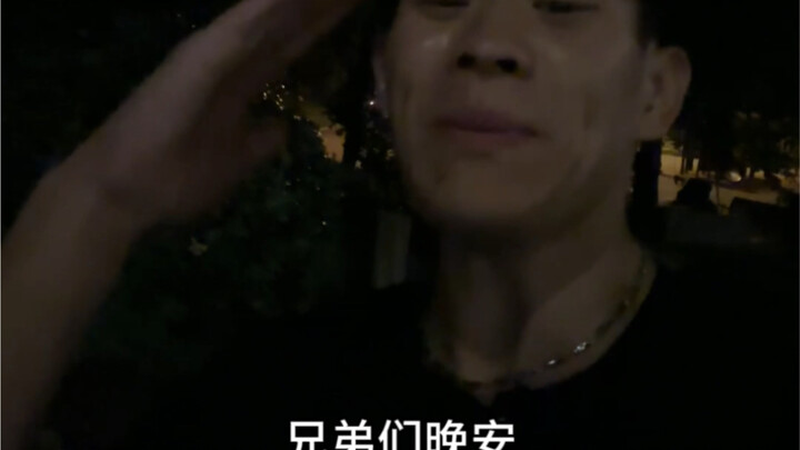 别问我吃不吃早餐了 没空！