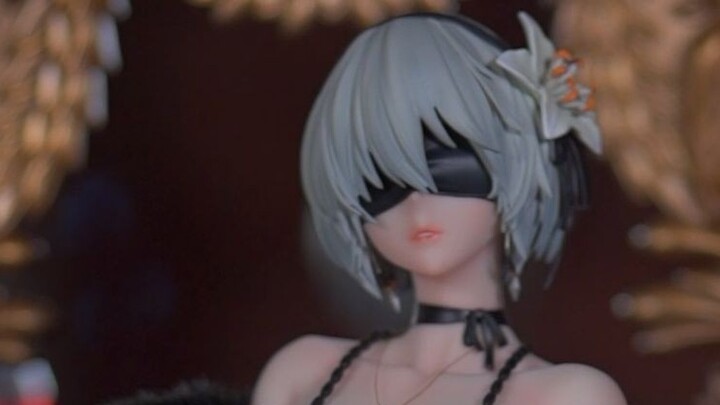 [NieR 2B Ver. Night Banquet Immersive Unboxing] I only dare to open it quietly, not openly