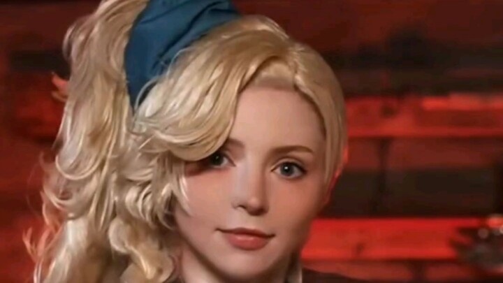 Cosplay terbaru Sophie S dengan body paint ala Ashley