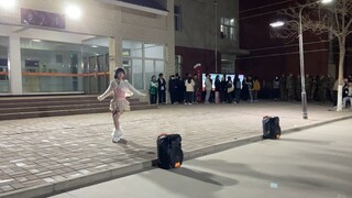 Rebirth: I was a little idol in college