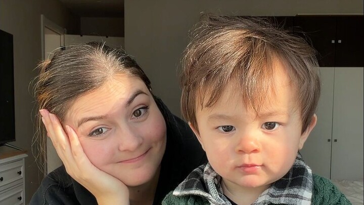 Khi tôi giúp mẹ là blogger ẩm thực quay video đánh giá món ăn