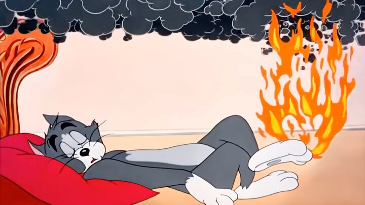 Tom didn’t even realize his foot was on fire.