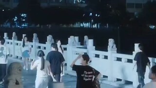 ทิ้งคนหลอกลวง แต่งงานกับผู้พิทักษ์ของฉัน /คุณหนูสายฟาด แต่งปุ๊ปรักปิ๊ป