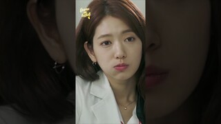 The wink and reactions 🤌 #shorts #kdrama #doctors #parkshinhye #bff