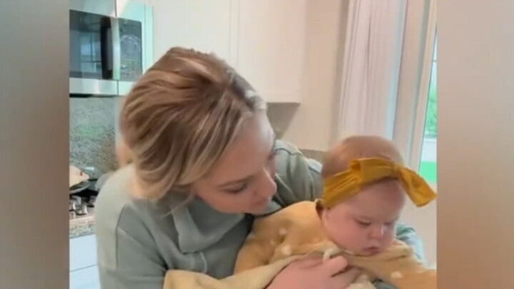 Such a huge snot bubble, hahaha!