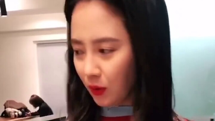 【سونغ جيهيو 'VLOG】 هل تريد كوبًا من القهوة مع برودة الطقس؟