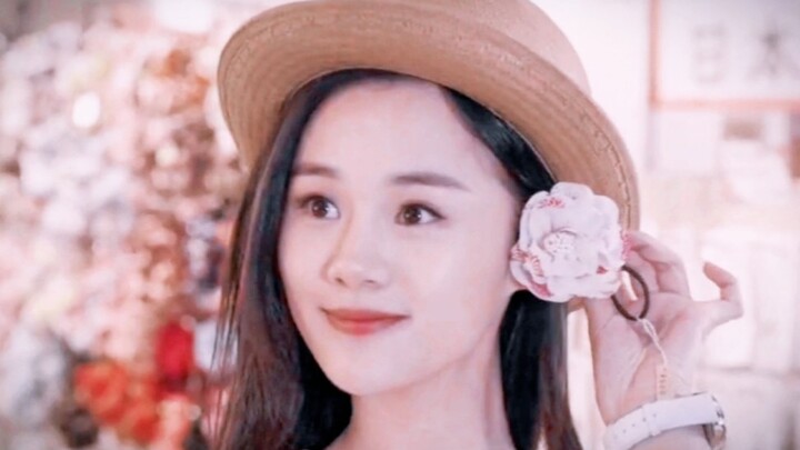 Waktu bukan giliran Baicao main, kalian semua malah nggak ikut main di meja!