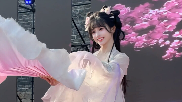 "Only those who've experienced it know the beauty of that fleeting moment under the attic!"