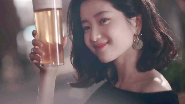 【Kim Tae‑ri】Rambut pendek sang kakak memang sangat bergaya Hong Kong