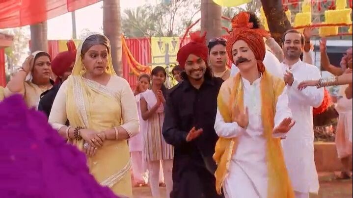 Iss Pyaar Ko Kya Naam Doon-207