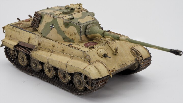 [Produksi Model Militer] Trumpeter (84533) 1:35 Henschel Tiger King pewarnaan dan penuaan