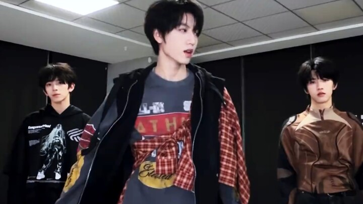 [Zhang Guiyuan, Zhang Hanshui, Chen Junming] "SAUCE" Dance Cha