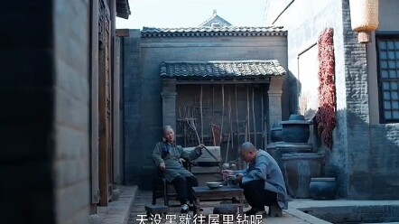 Sau khi chàng trai kết hôn, cách xử sự của bà nội thật tuyệt vời!