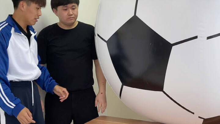 Khi trường tổ chức cuộc thi