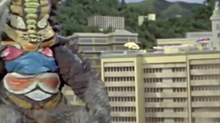 Hãy tóm gọn những con quái vật ngớ ngẩn bắt chước Ultraman