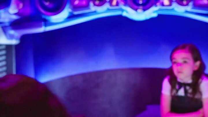 Semua pahlawan super ditangkap. Untuk menyelamatkan mereka, si bocah nakal masing-masing menggunakan