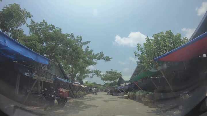 Blusukan Pasar Johar Relok