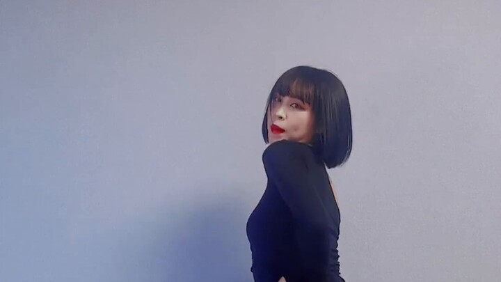 Maji｜【AOA - Bing Bing】We just say this leg can knock down two people with one kick