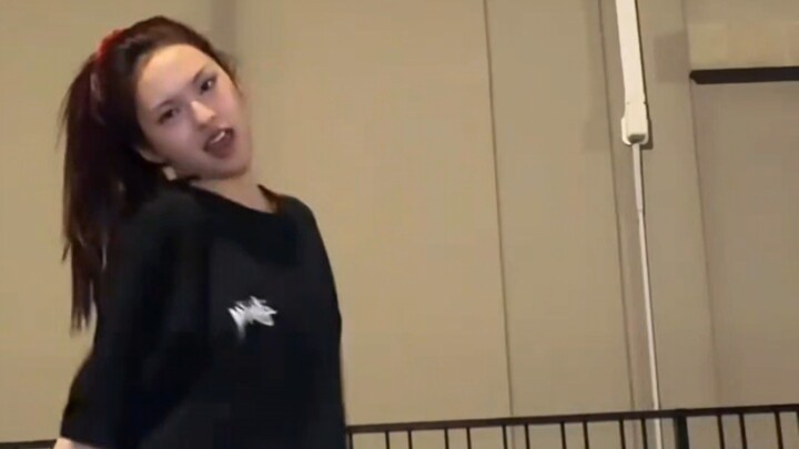 Quản lý YG đã thông minh ra rồi sao? Lại được xem những video ngắn thời chưa debut!