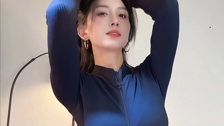 Dì ơi~ Dì không nắm bắt được đâu