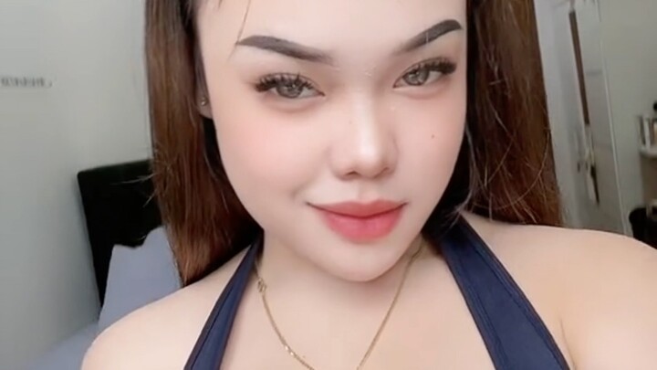 Si montok😘