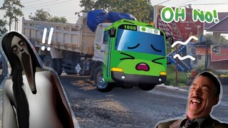 Alamak ‼️ Kendaraan Truk Oleng Berubah Menjadi si Rogi Saat Melewati Jembatan Angker