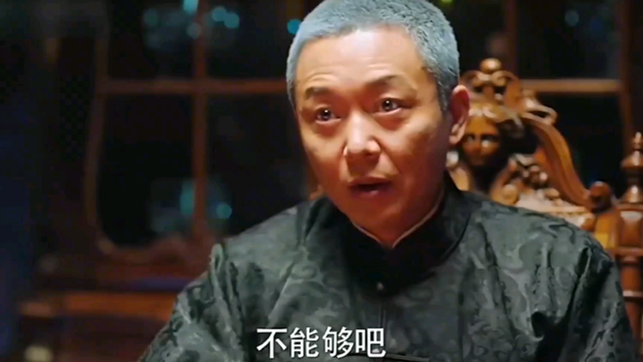 Đừng quá ngạo mạn khi làm người, bạn chẳng bao giờ biết đằng sau đối phương đang có ai đứng phía sau