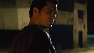 Chiến đấu với vũ khí tối tân ở <Batman v Superman: Dawn of Justice>