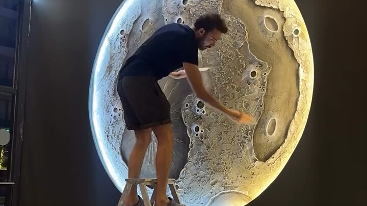 Thi công tường nền tranh phù điêu