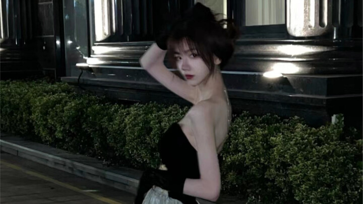 Immersive Experience of Being a Female Celebrity | Behind-the-Scenes Footage