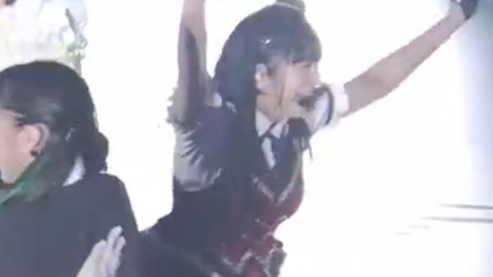 【قوس قزح 6th】 مجموعة الحركات الغريبة (1)