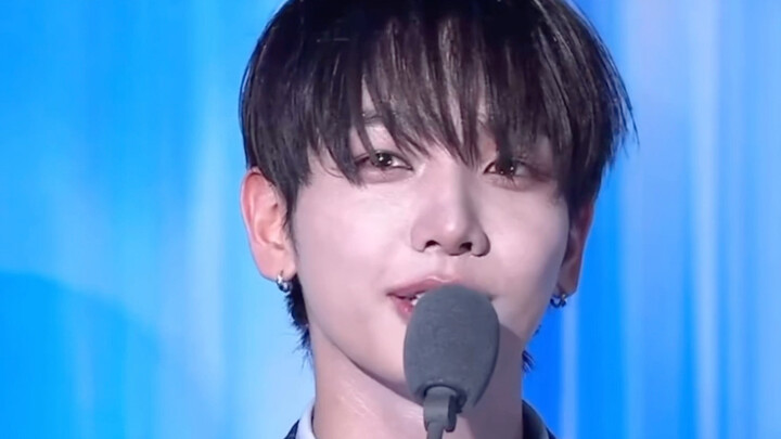How could a MAMA awards ceremony have so many hilarious moments?