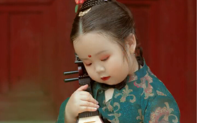 Đừng hỏi vì sao tôi không bay lên được… Lần sau thử thách Triệu Linh Nhi không biết bay xem sao…