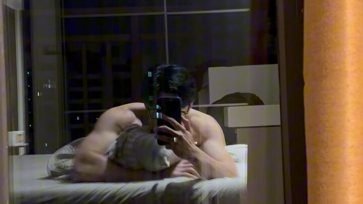 Got that Korean webtoon vibe yet?