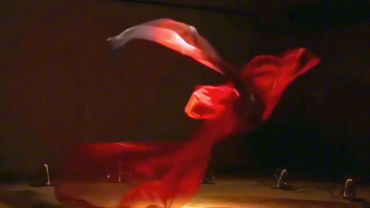 “ดูสิ นี่คือรูปร่างของสายลม”