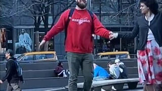 “I am a passerby, but not a passerby”