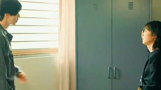 Người cậu tặng tủ quần áo chống đạn rồi đột nhiên qua đời một cách bí ẩn? "Trung tâm mua sắm của kẻ 