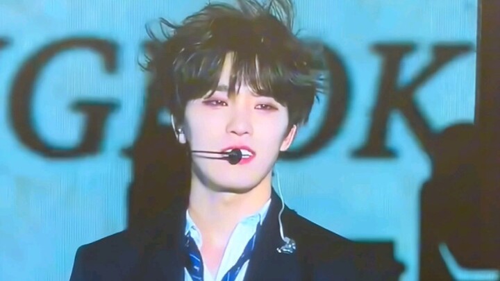 【Lý Xán】Nổi tiếng là không lên hình đẹp, chẳng dám tưởng tượng ngoài đời anh ấy còn điển trai đến mứ